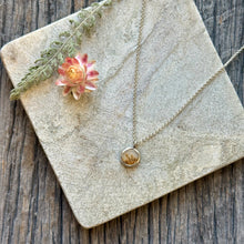 Load image into Gallery viewer, Prairie Dendritic Agate Necklace

