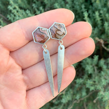 Load image into Gallery viewer, Crazylace Agate Fork Prong Earrings
