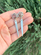 Load image into Gallery viewer, Crazylace Agate Fork Prong Earrings
